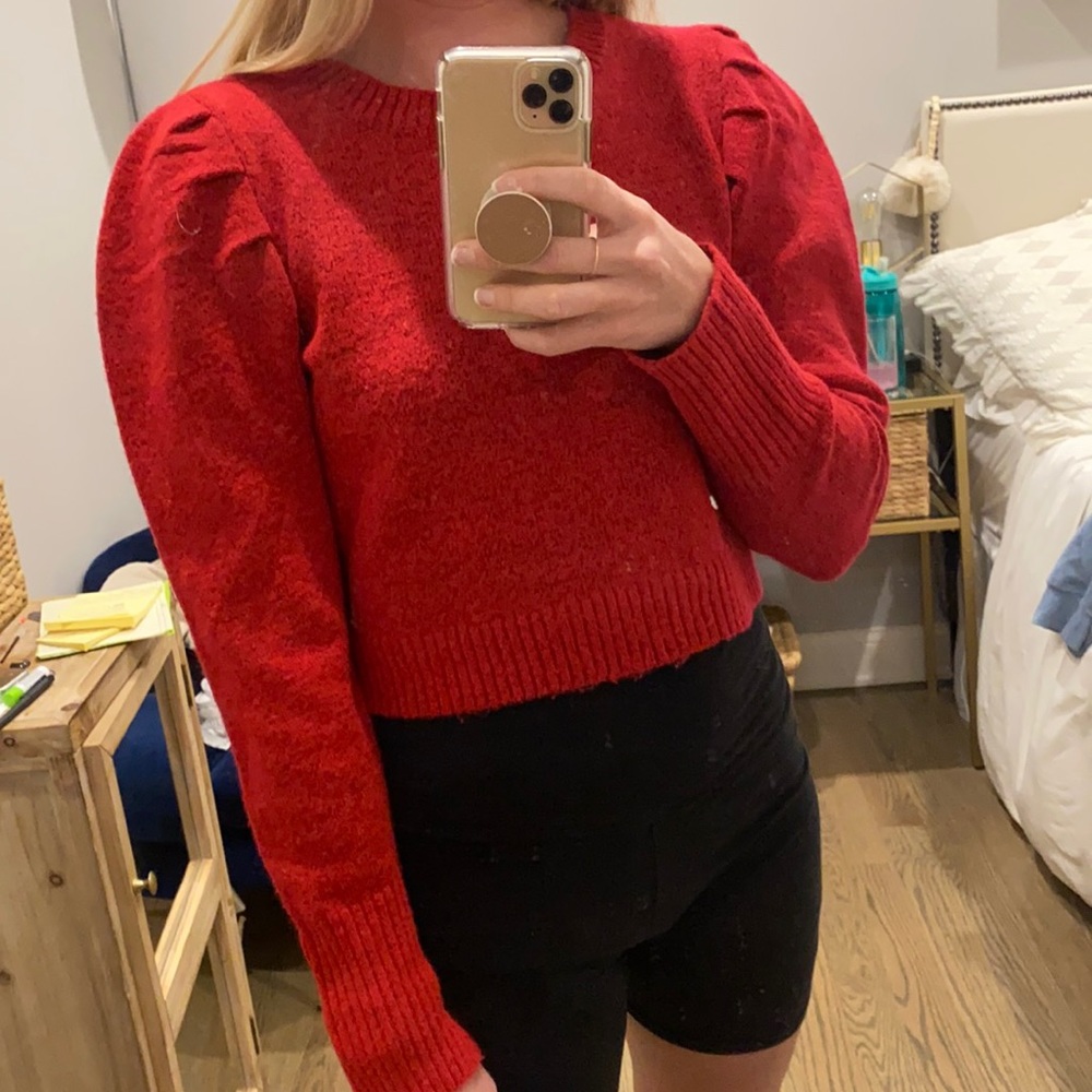 Red puffy shoulder sweater